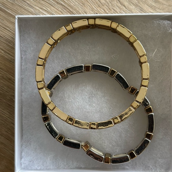 2 stainless bracelets - Picture 2 of 4